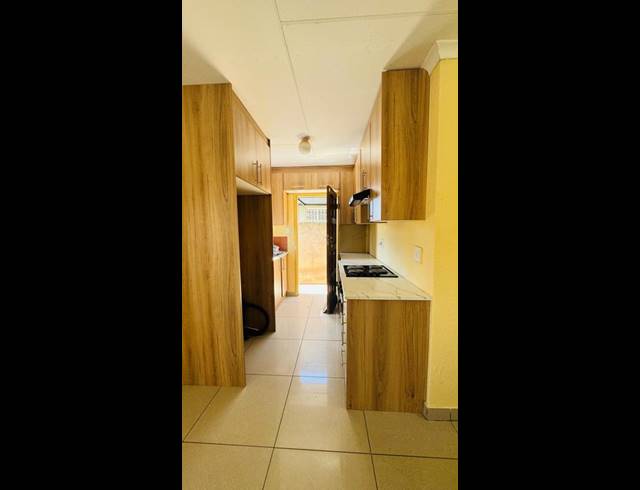 3 BEDROOM PROPERTY TO RENT IN WINDMILL PARK